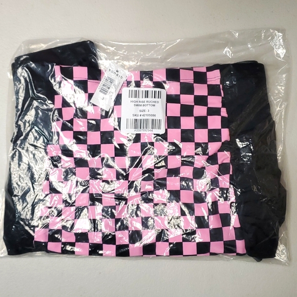 ❤️NWT VINTAGE TORRID CHECKERED RUCHED POWER MESH TUMMY CONTROL SWIM BOTTOM PLUS - Picture 3 of 10
